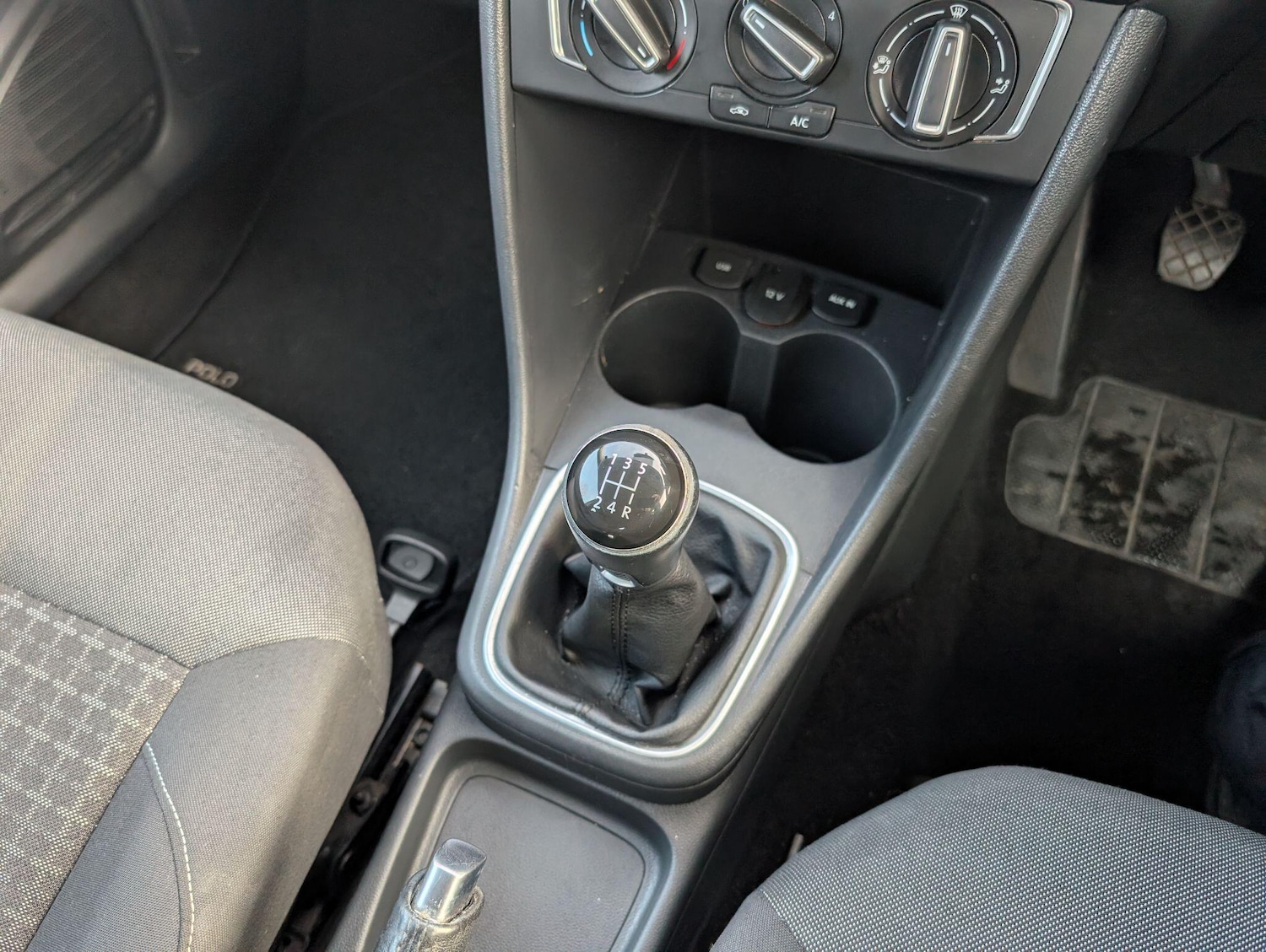 Used Volkswagen Polo 2014 for sale - 77411553: Photo 47