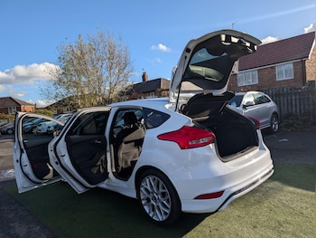 Used Ford Focus 2017 for sale - 76440512: Photo