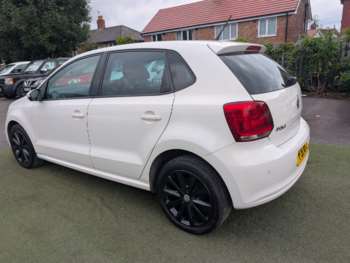 Used Volkswagen Polo 2013 for sale - 75302277: Photo