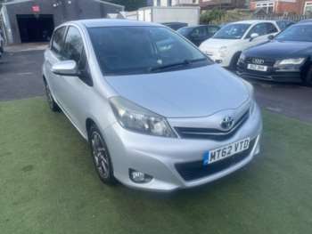 Used Toyota Yaris 2012 for sale - 74989223: Photo