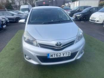 Used Toyota Yaris 2012 for sale - 74989223: Photo