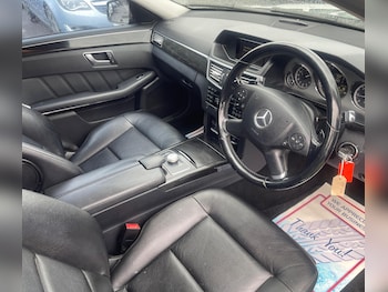 Used Mercedes-Benz E-Class 2011 for sale - 75291229: Photo