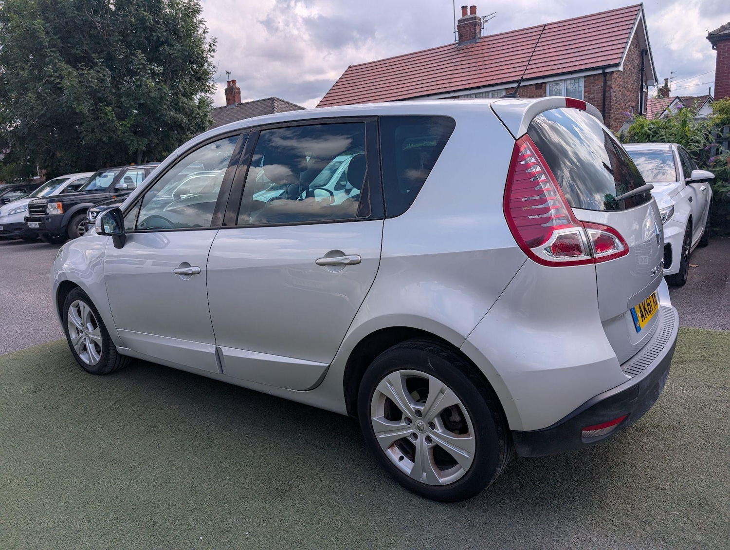 Vehicle 21