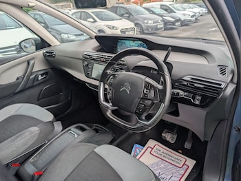 Used Citroen C4 Grand Picasso 2015 for sale - 76042146: Photo 2