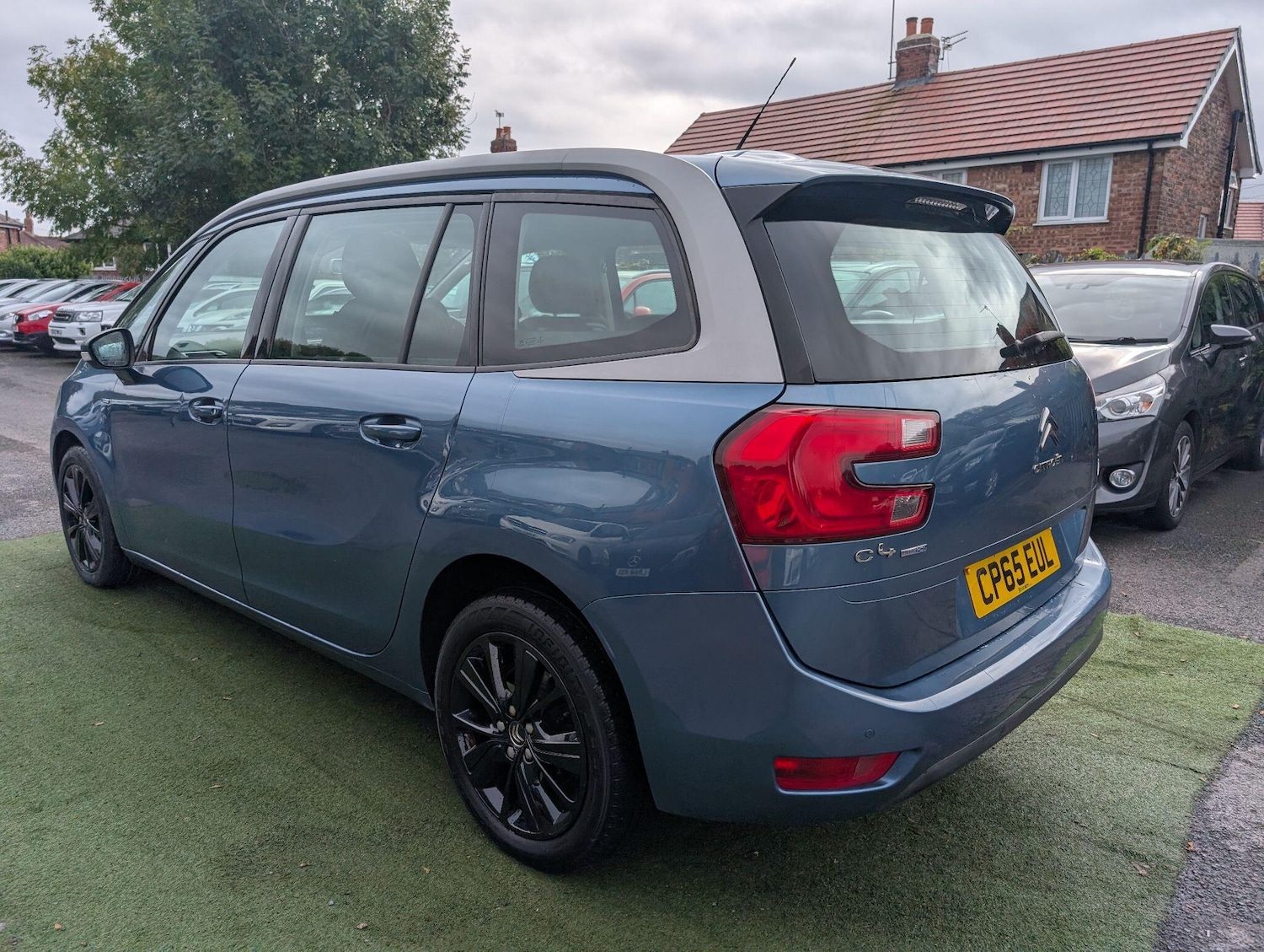 Used Citroen C4 Grand Picasso 2015 for sale - 76042146: Photo 3