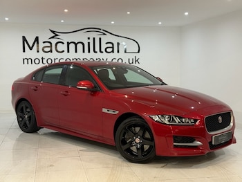 Used Jaguar XE 2018 for sale - 78250825: Photo