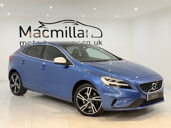 Used Volvo V40 2018 for sale - 78414368: Photo