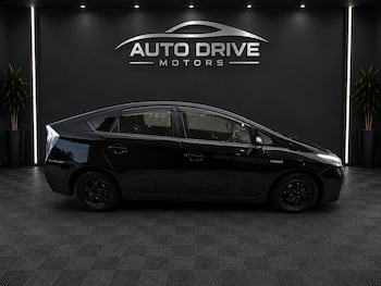 Used Toyota Prius 2015 for sale - 79726646: Photo