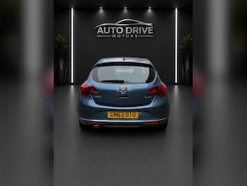 Used Vauxhall Astra 2013 for sale - 79726992: Photo