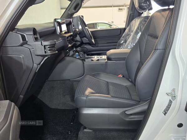 Used Toyota Landcruiser for sale - 74070708: Photo 12