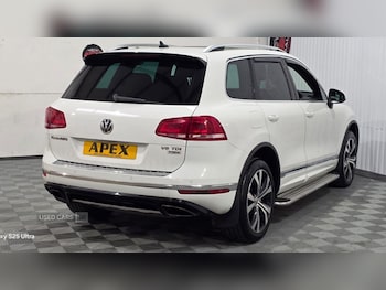 Used Volkswagen Touareg 2017 for sale - 79325486: Photo