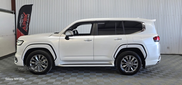 Used Toyota Land Cruiser 2025 for sale - 77647334: Photo 6