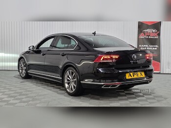 Used Volkswagen Passat 2021 for sale - 76977138: Photo