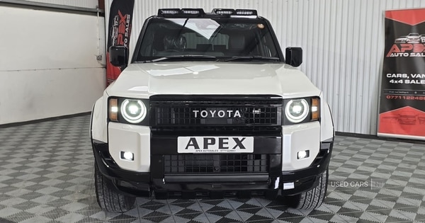 Used Toyota Landcruiser for sale - 75521334: Photo 8