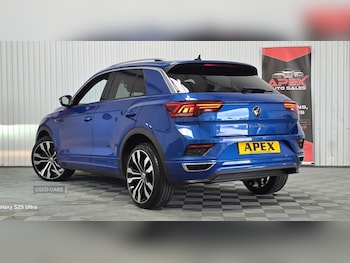 Used Volkswagen T-Roc 2021 for sale - 79280600: Photo