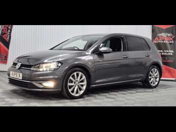 Used Volkswagen Golf 2017 for sale - 74800533: Photo