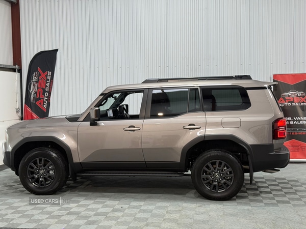 Used Toyota Land Cruiser for sale - 76228385: Photo 5