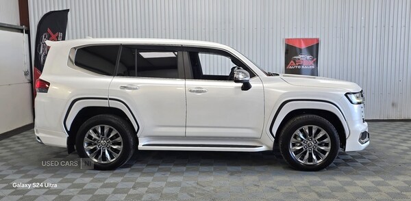 Used Toyota Landcruiser for sale - 74454360: Photo 5