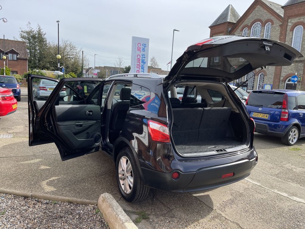 Used Nissan Qashqai+2 2010 for sale - 77879950: Photo 11