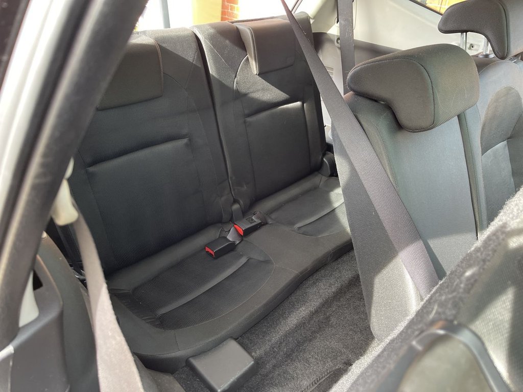 Used Nissan Qashqai+2 2010 for sale - 77879950: Photo 15