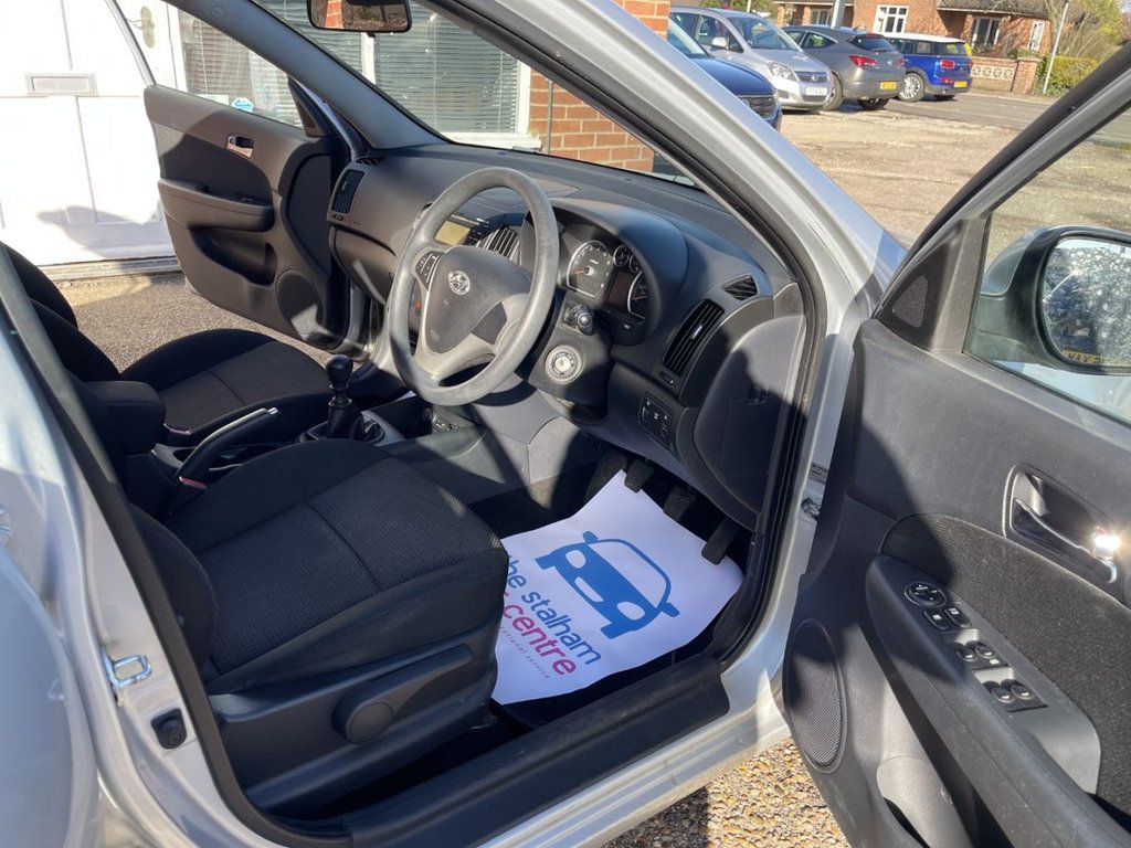 Used Hyundai i30 2009 for sale - 78030699: Photo 13