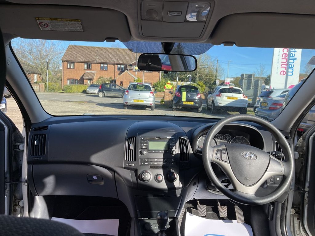 Used Hyundai i30 2009 for sale - 78030699: Photo 2