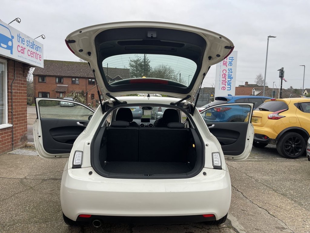 Used Audi A1 2011 for sale - 77328021: Photo 10