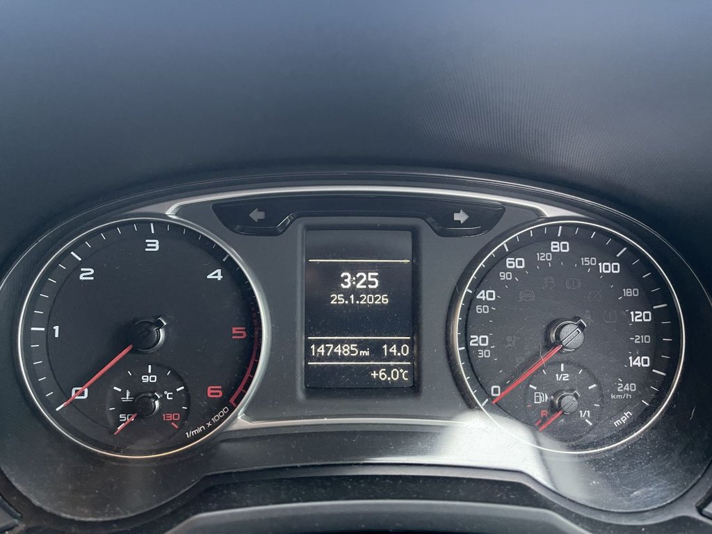 Used Audi A1 2011 for sale - 77328021: Photo 3