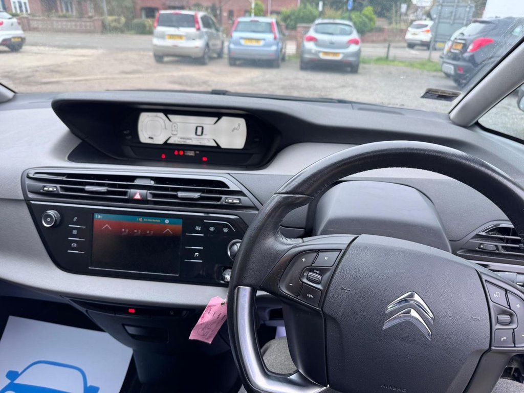 Used Citroen C4 Picasso 2016 for sale - 76309386: Photo 3