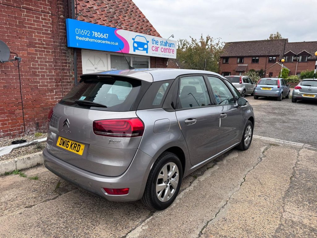 Used Citroen C4 Picasso 2016 for sale - 76309386: Photo 4