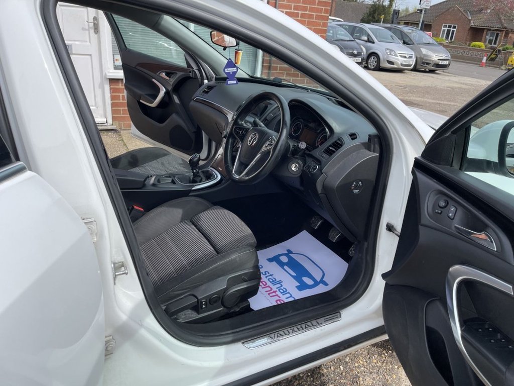Used Vauxhall Insignia 2015 for sale - 78181301: Photo 13