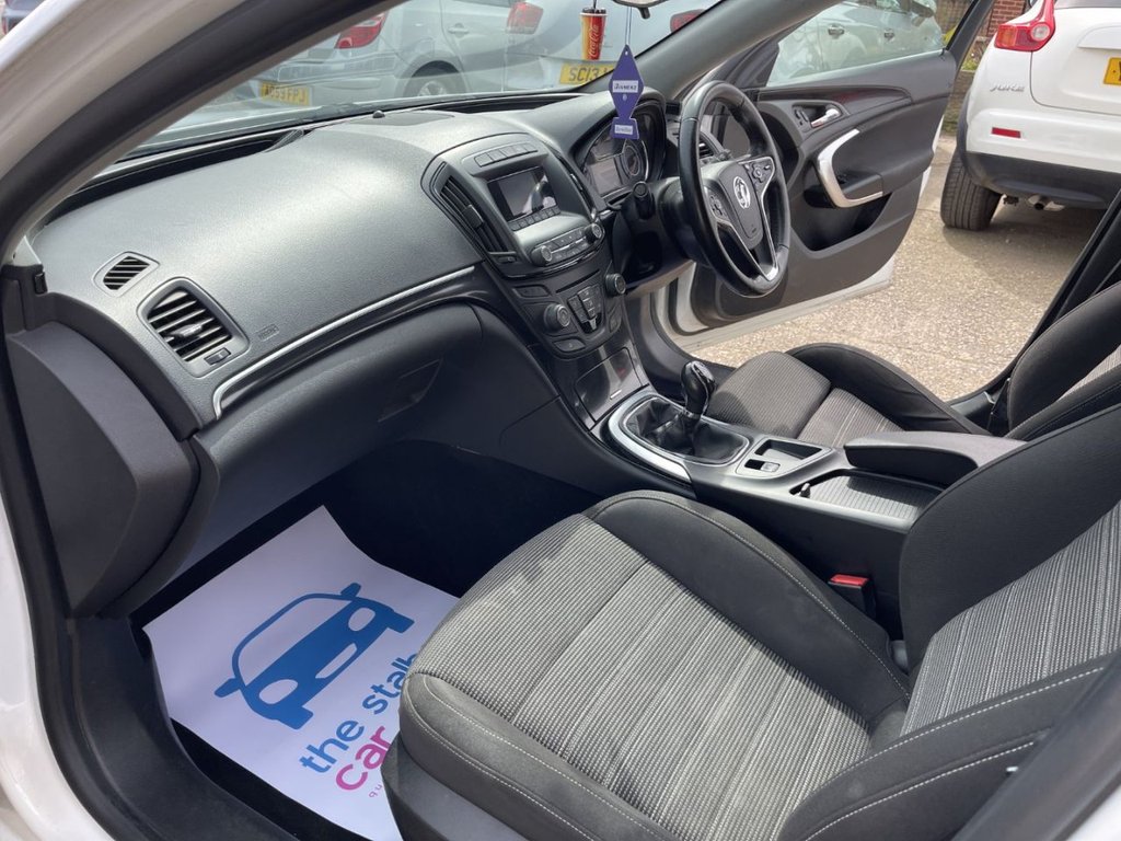 Used Vauxhall Insignia 2015 for sale - 78181301: Photo 16