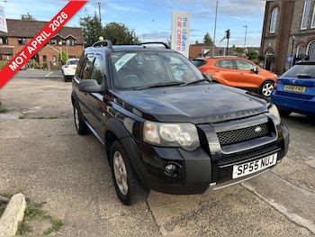 2005 (55) - 2.0 Td4 Adventurer Station Wagon 5dr