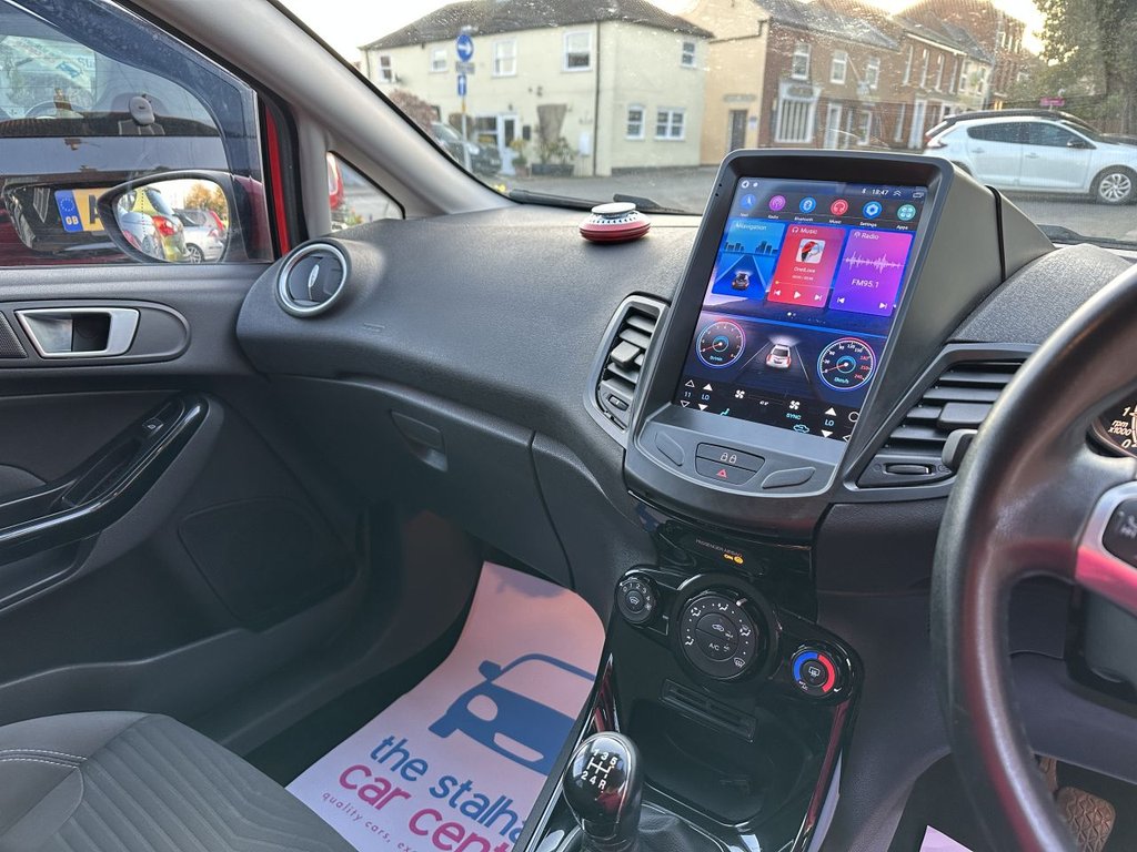 Used Ford Fiesta 2013 for sale - 76546855: Photo 18