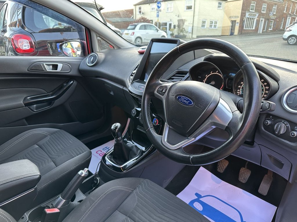 Used Ford Fiesta 2013 for sale - 76546855: Photo 2