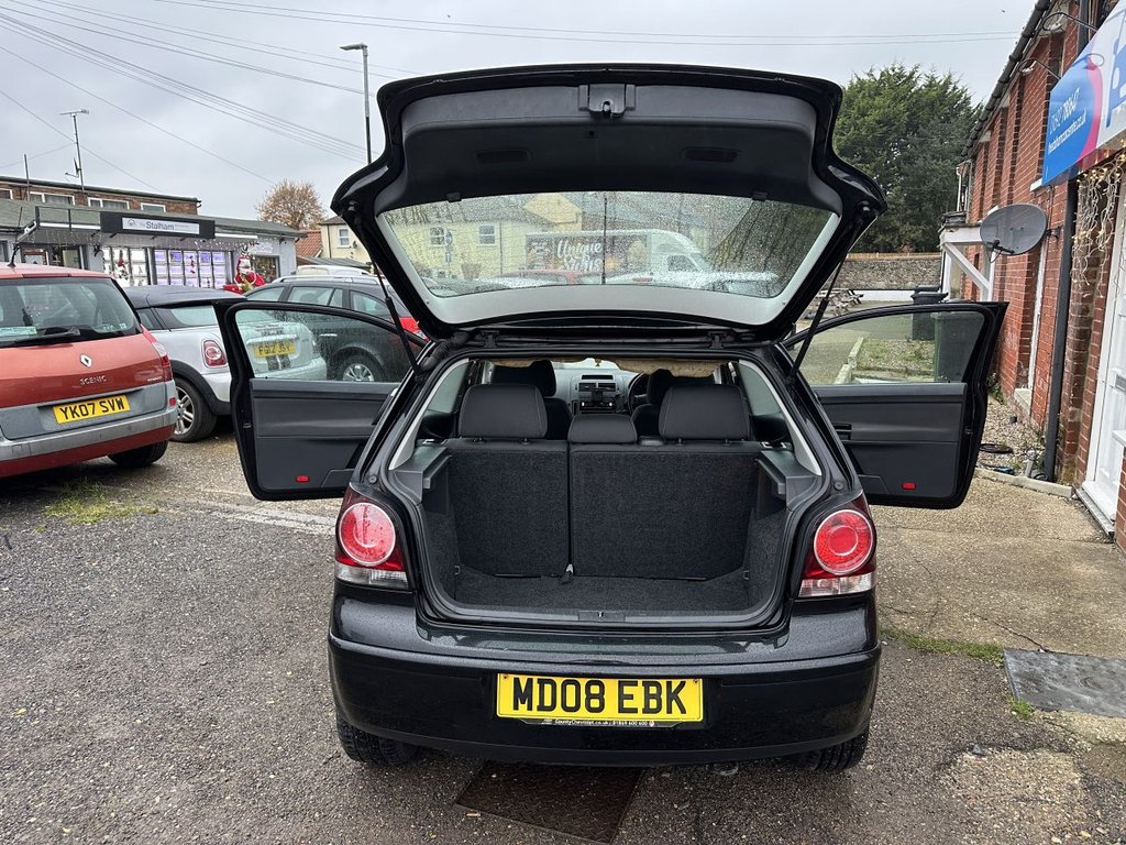 Used Volkswagen Polo 2008 for sale - 76820805: Photo 13
