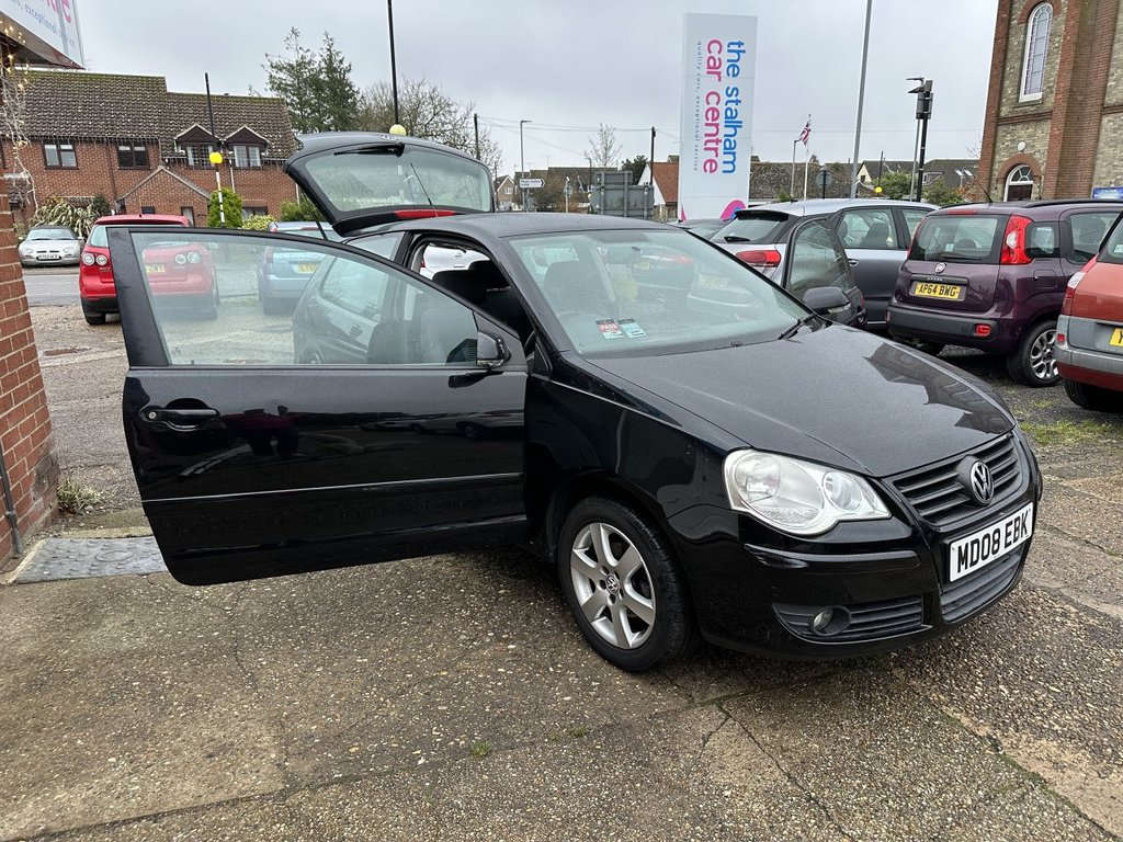 Used Volkswagen Polo 2008 for sale - 76820805: Photo 17