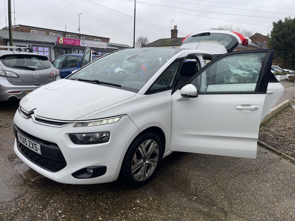 Used Citroen C4 Picasso 2015 for sale - 77384133: Photo 12