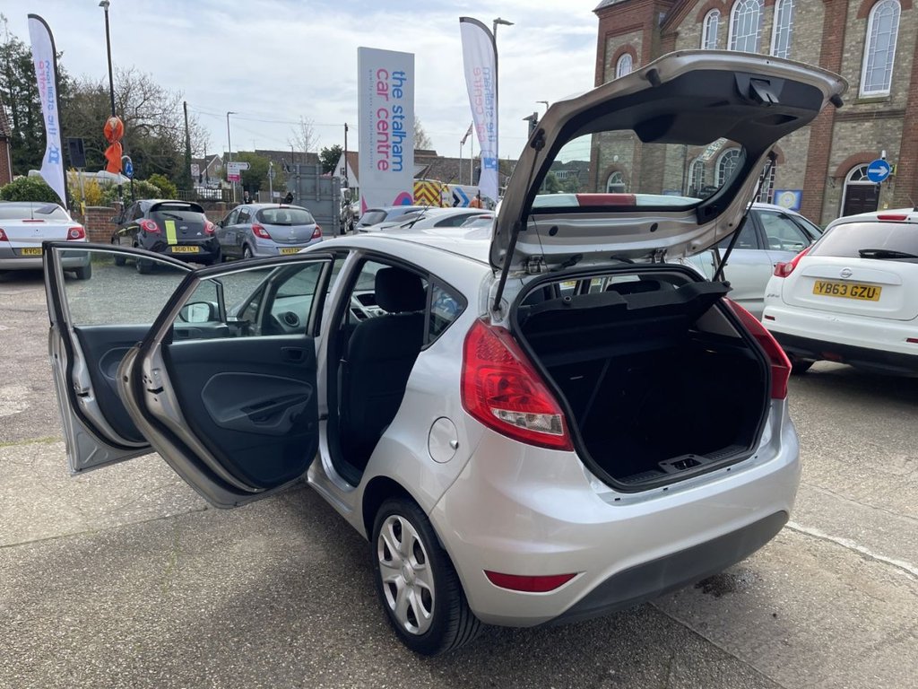 Used Ford Fiesta 2010 for sale - 78181280: Photo 11