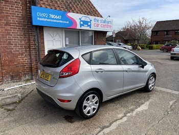 Used Ford Fiesta 2010 for sale - 78181280: Photo