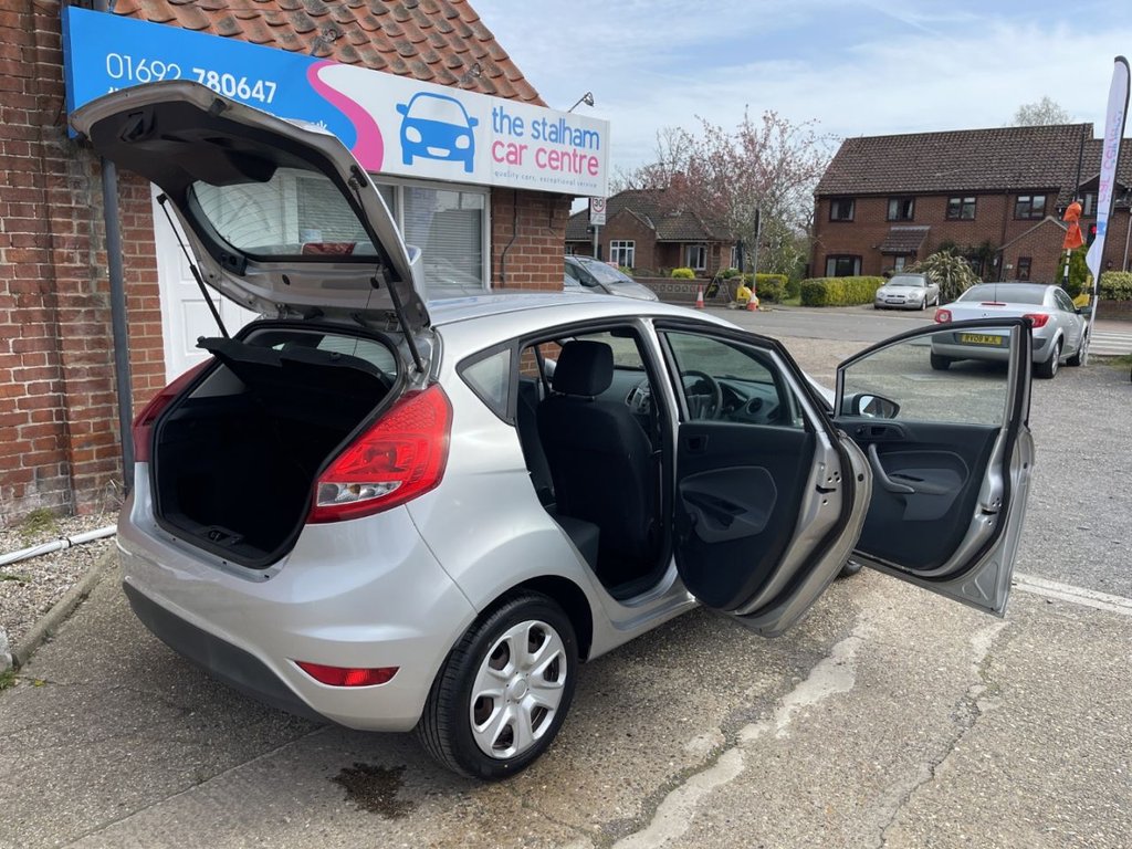 Used Ford Fiesta 2010 for sale - 78181280: Photo 9