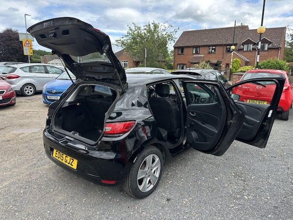 Used Renault Clio 2015 for sale - 75067573: Photo 15