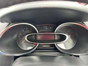Used Renault Clio 2015 for sale - 75067573: Photo
