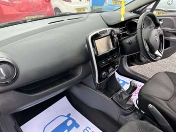 Used Renault Clio 2015 for sale - 75067573: Photo