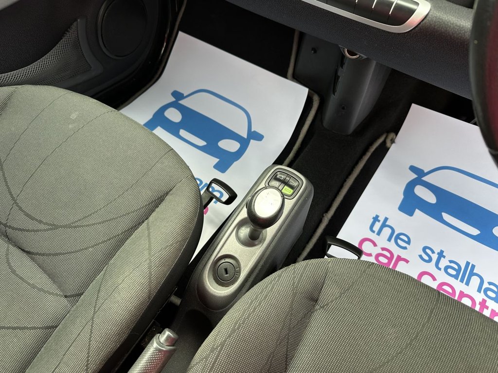 Used smart fortwo 2013 for sale - 76132929: Photo 18