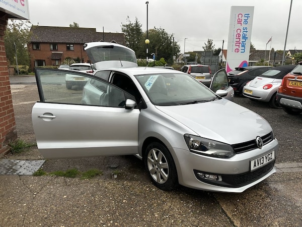 Used Volkswagen Polo 2013 for sale - 76163296: Photo 16
