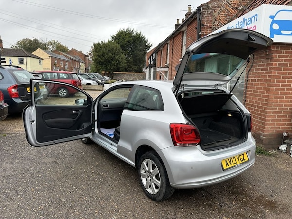Used Volkswagen Polo 2013 for sale - 76163296: Photo 19