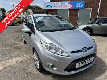 2010 (10) - 1.4 Titanium Hatchback 5dr Petrol Manual (133 g/km, 94 bhp)