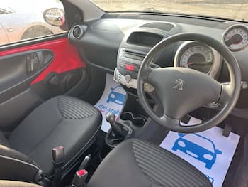 Used Peugeot 107 2014 for sale - 79675370: Photo
