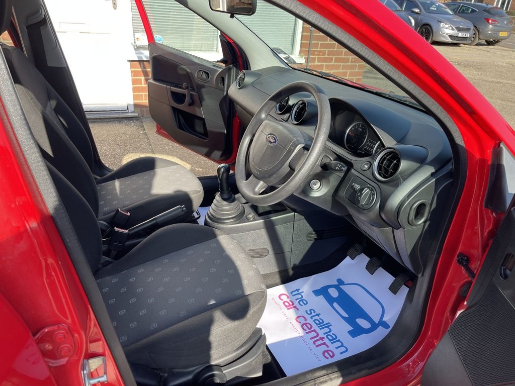 Used Ford Fiesta 2005 for sale - 77765472: Photo 13